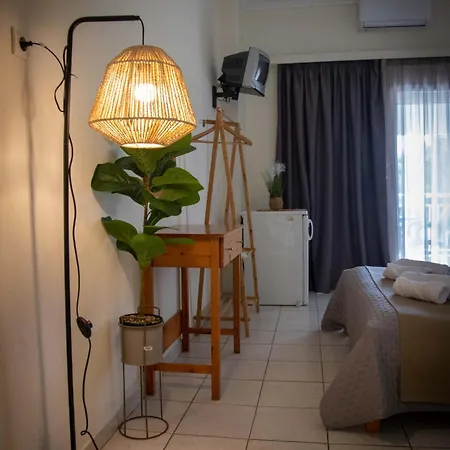 Pepas House * Неос-Мармарас